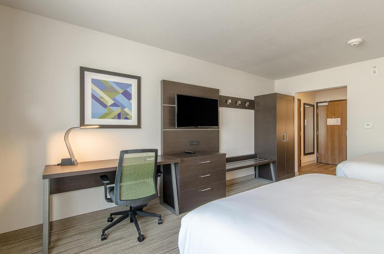 Holiday Inn Express & Suites - Atchison By Ihg Eksteriør bilde