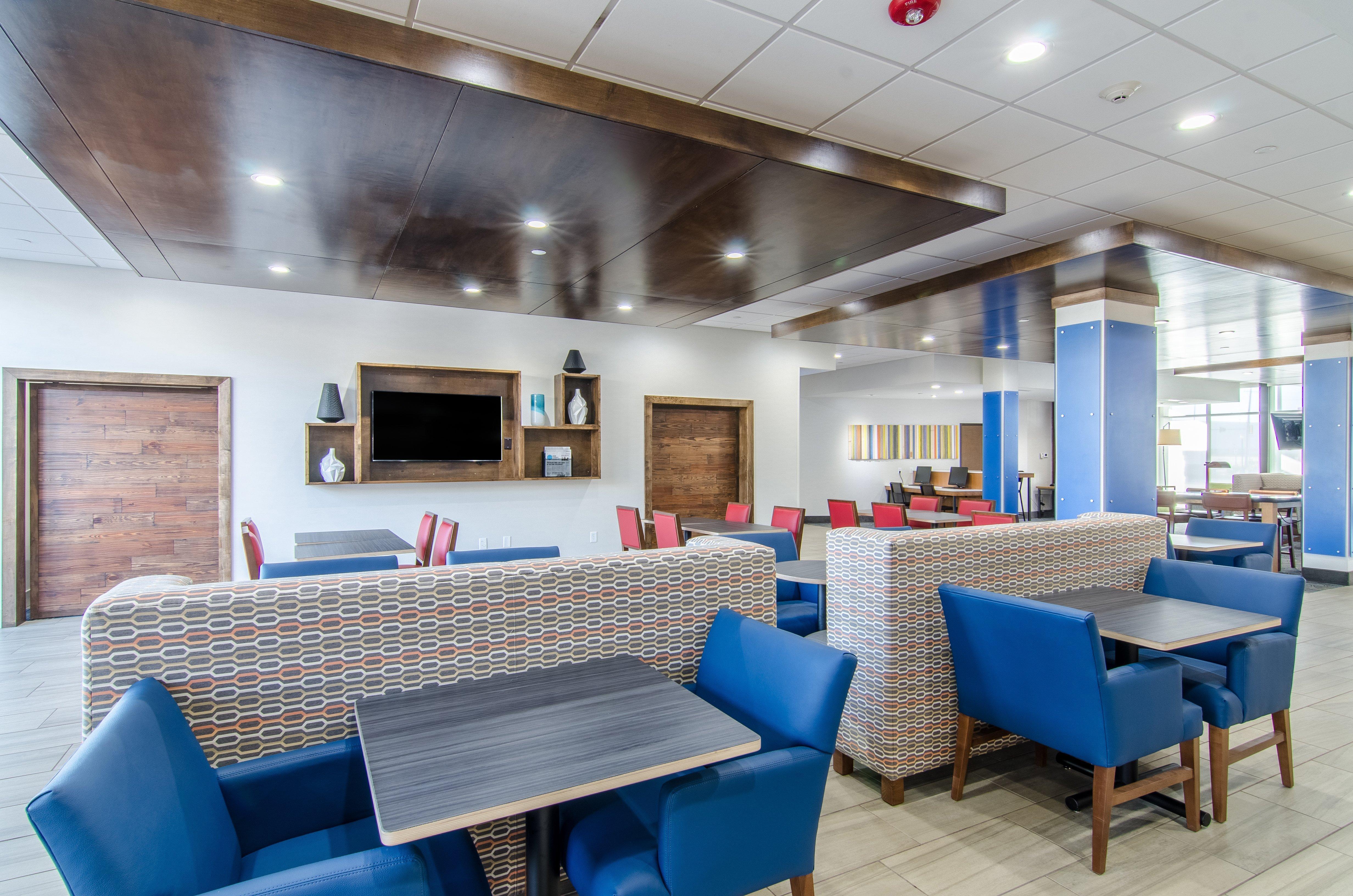 Holiday Inn Express & Suites - Atchison By Ihg Eksteriør bilde